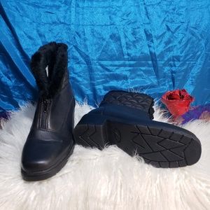 Athletech winter boots faux fur lined 9M sturdy sole front zipper